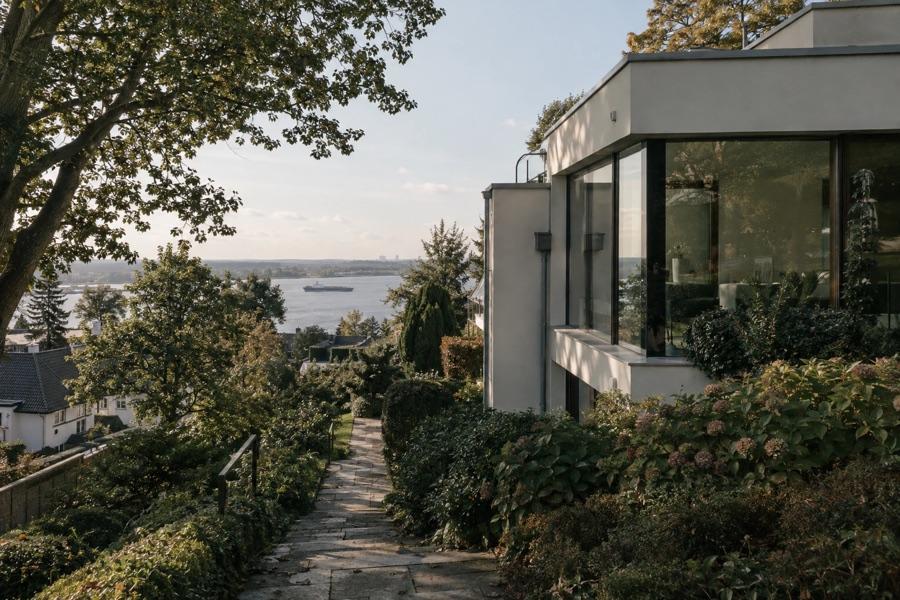 Family home Falkensteiner Ufer