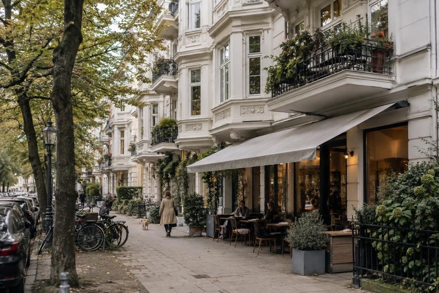 Apartment building Eppendorfer Weg 112